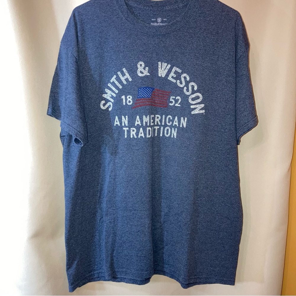 Smith & Wesson Blue Graphic T-Shirt XL